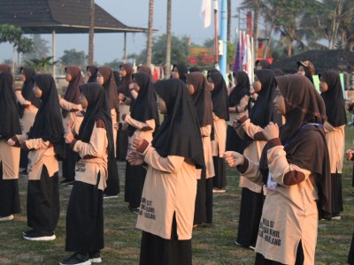 KEMAH UKHUWAH PENERIMAAN AMBALAN TAHUN PELAJARAN 2024/2025