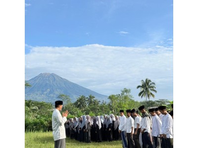 Upacara Hari Santri