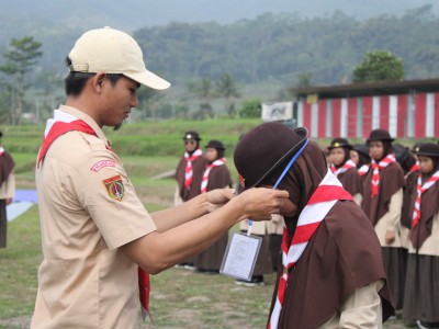 KEMAH UKHUWAH PENERIMAAN AMBALAN TAHUN PELAJARAN 2024/2025
