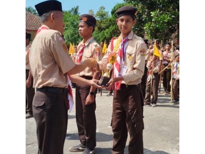 Penyerahan Piala