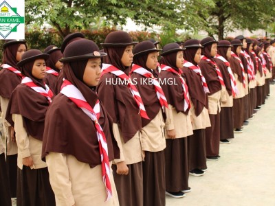 LATIHAN PRAMUKA