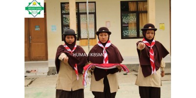 LATIHAN PRAMUKA